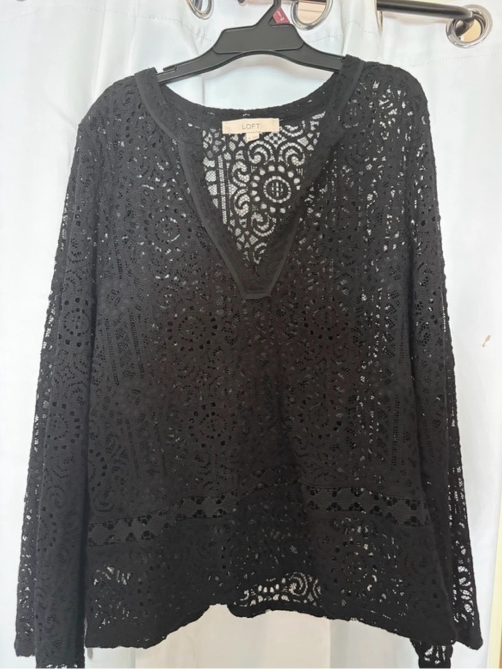 LOFT Women's Black Crochet V-Neck Top